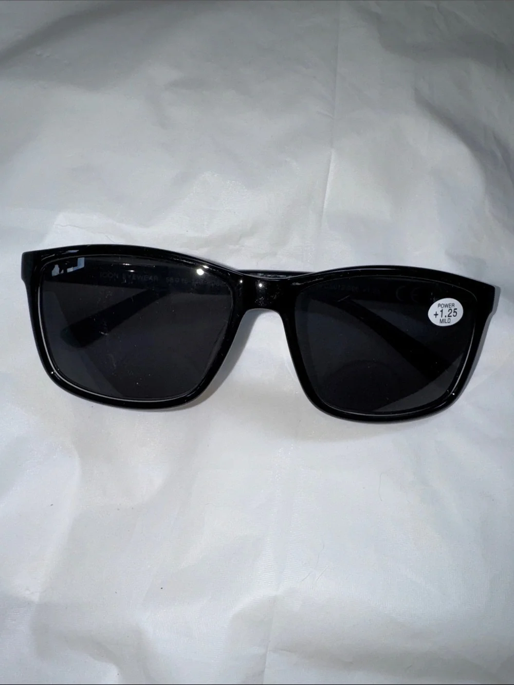Black Reading Sunglasses with +1.25 Magnification
